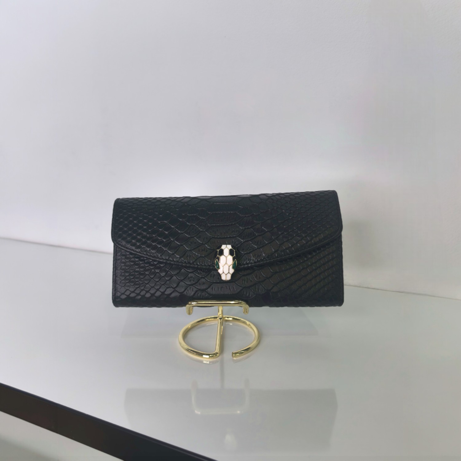 Кошелёк BVLGARI купить